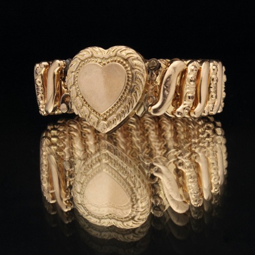 Vintage Sweet Heart Bracelet [1930~] [DFB Co. - Carmen] [Gold Field Heartshaped Locket Top]
