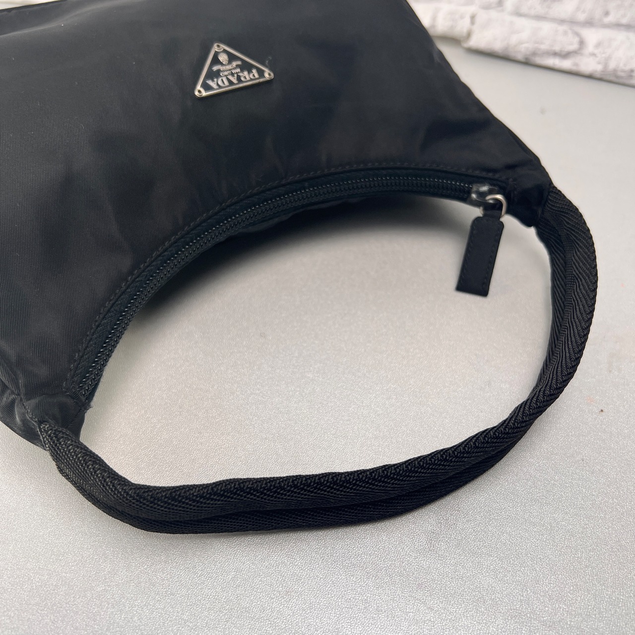 PRADA プラダ 三角ロゴ ナイロン ハンドバッグ 黒 A-14110