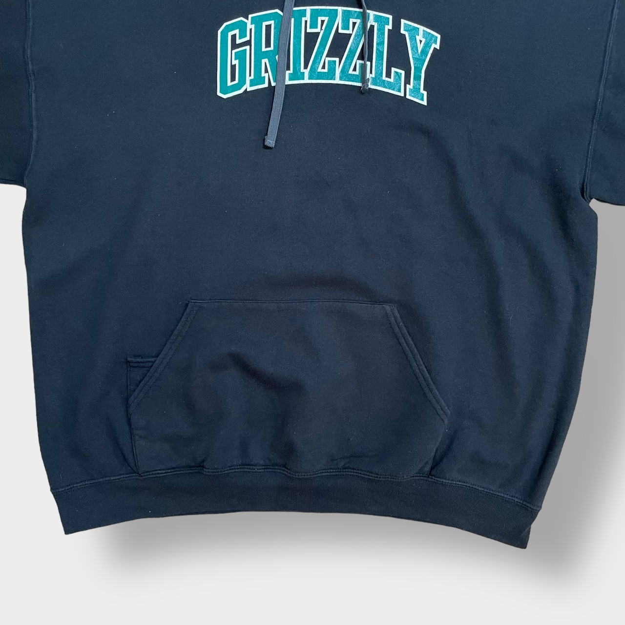 GRIZZLY パーカー プルオーバー スウェット フーディー ロゴ プリント 黒 XL ビッグサイズ グリズリー us古着