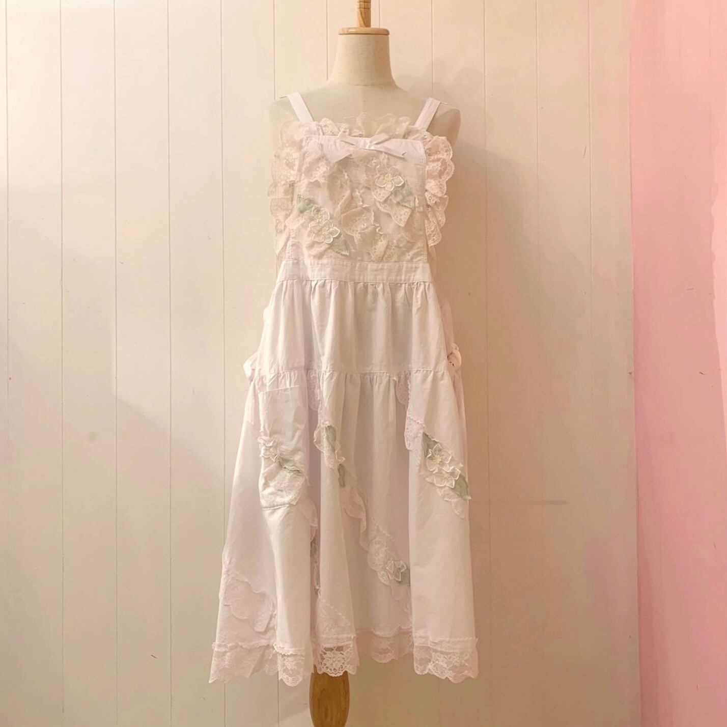 remake : sweet flower pink apron one-piece