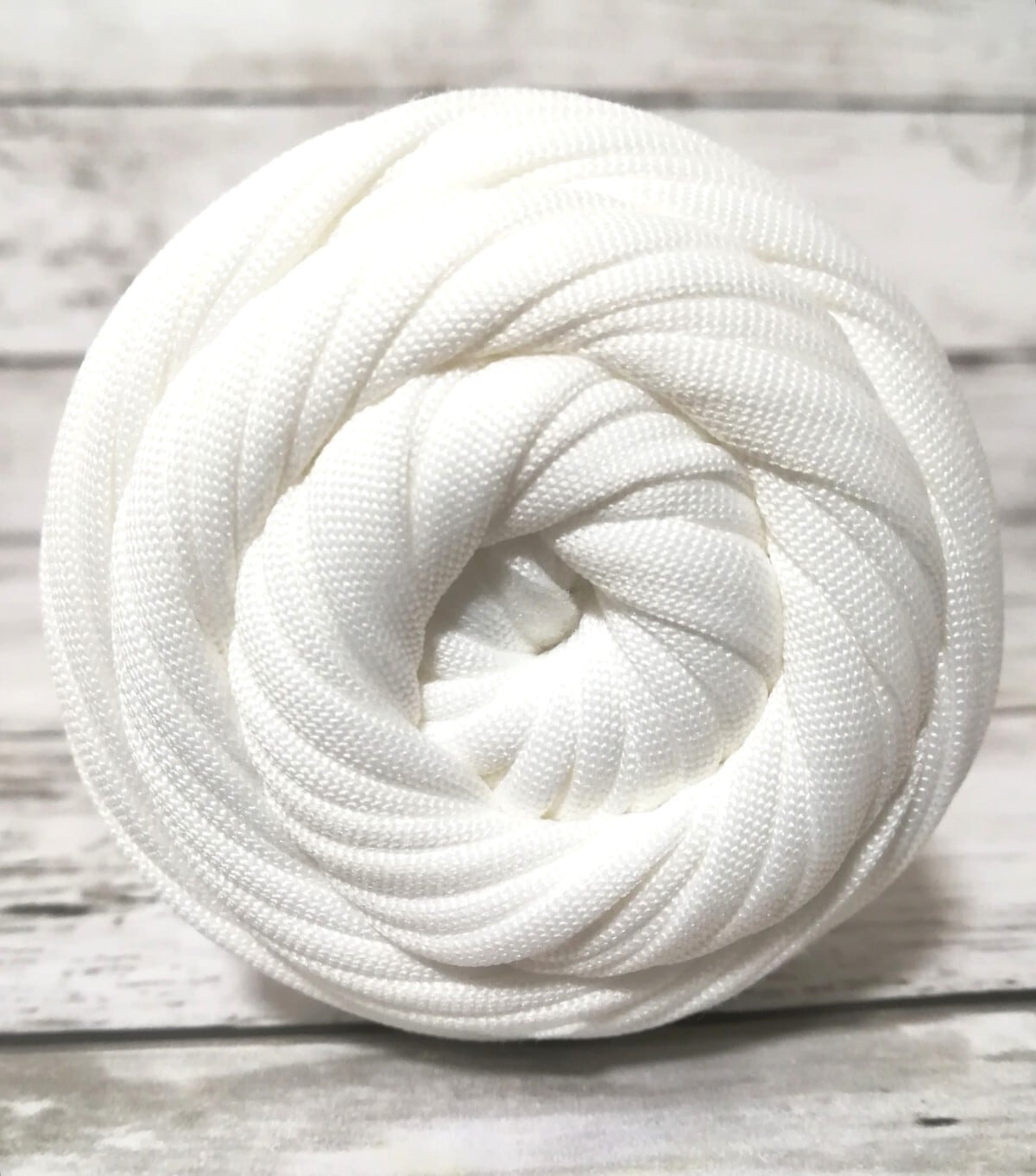 ホワイト 白色 1玉 200g・ 50m Tシャツヤーン | T-SHIRT YARN MANIA