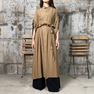 HYKE【ハイク】SHEER TWILL BELL-SLEEVE DRESS (16211)