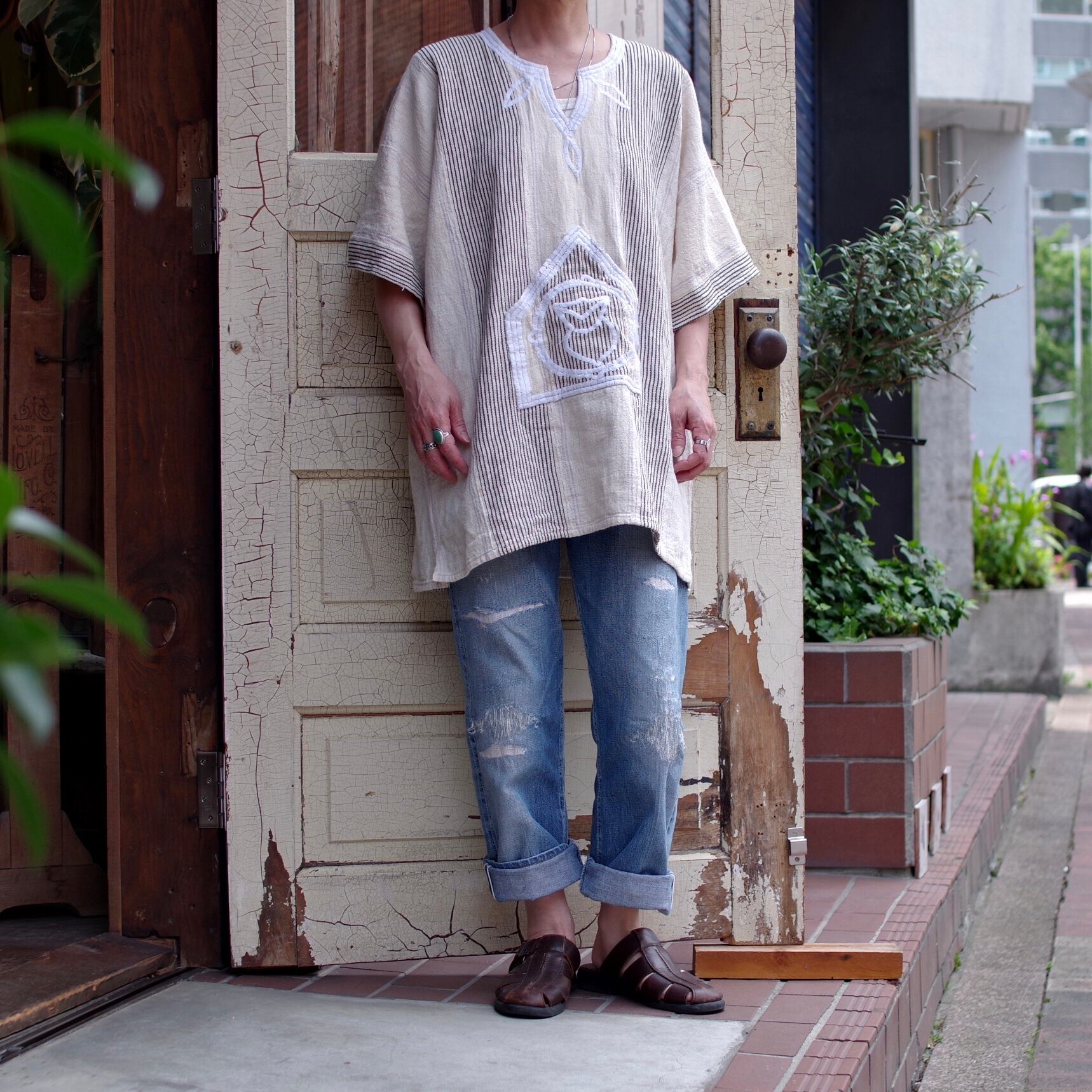 Embroidery Cotton Shirt / 刺繍入り コットン プルオーバー シャツ