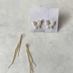バタフライ ピアス