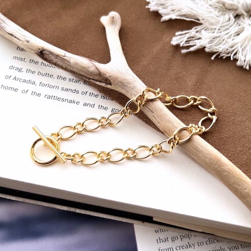 Cross Chain Bracelet【GOLD】 | Akto