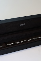 7/11 12:00〜受注開始|【1st Edition】Silver925 H Drop Bracelet “Veiné”