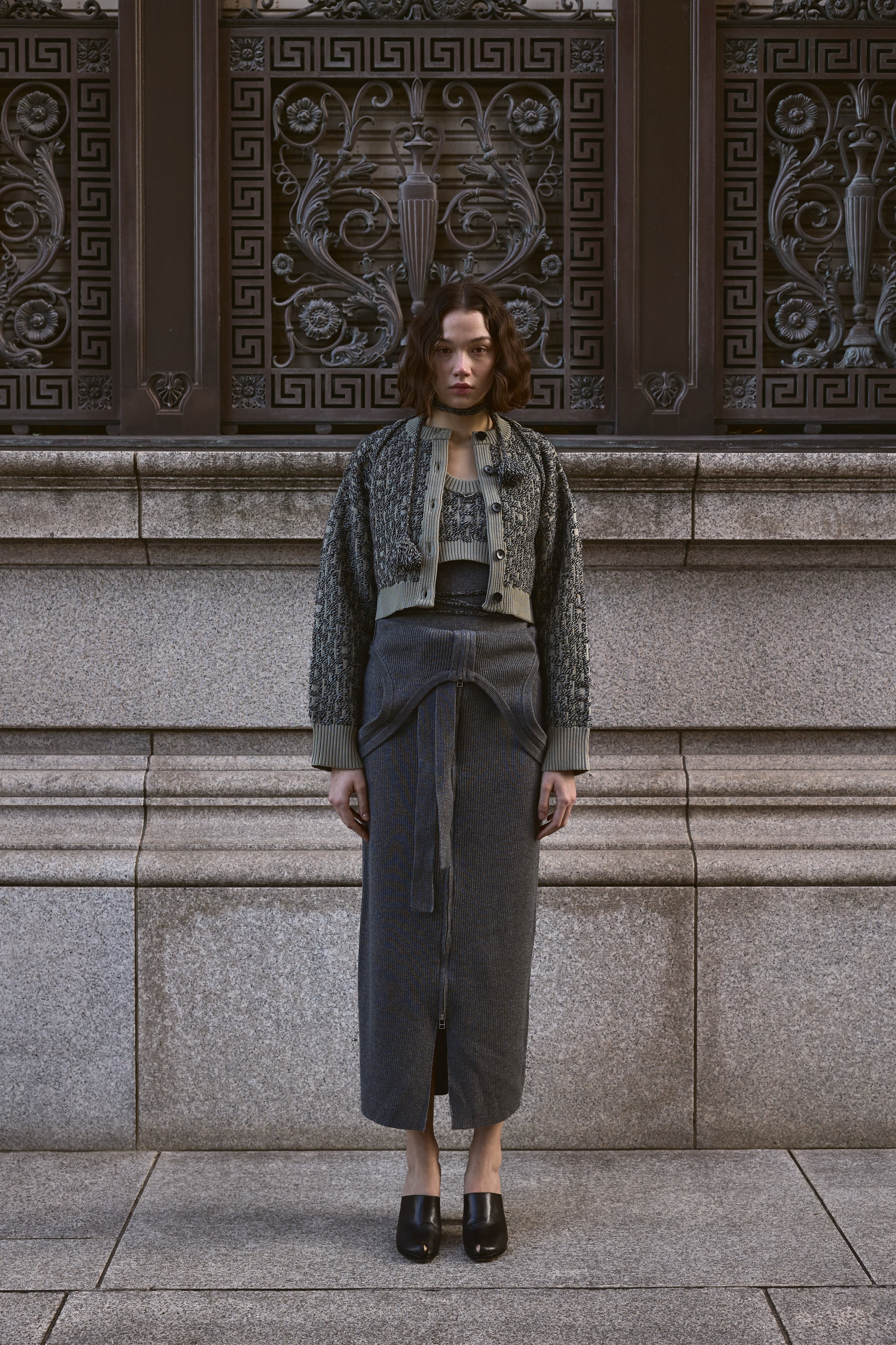 GEOMETRY DIAMOND PATTERN CARDIGAN 25AWAC-015 LT.KHAKI | A CCORDION