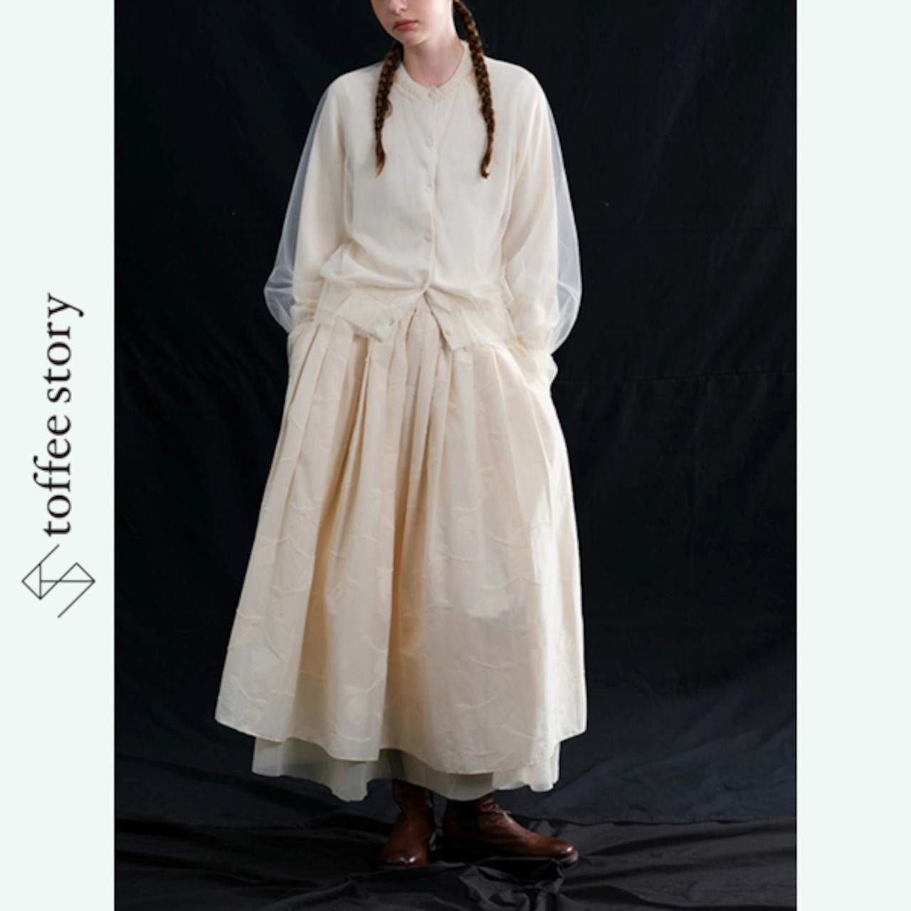 【2color】チュールが揺れる静かな物語カーディガン 《P0254》