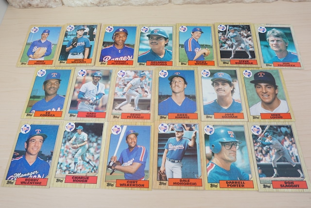 1986年テキサスレンジャーズのベースボールカードいっぱい!ボビーバレンタインもいる!