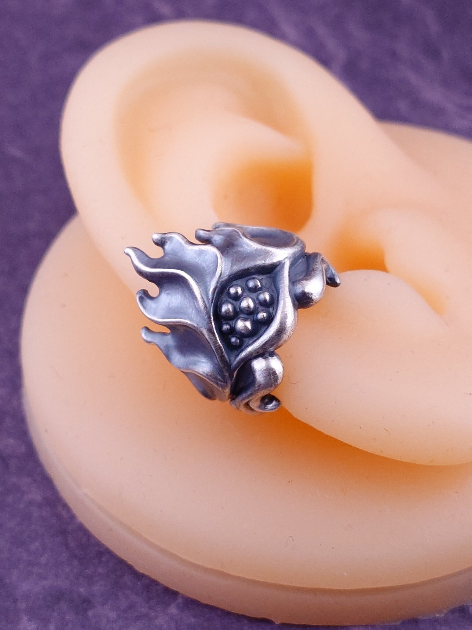 生ける炎」イヤーカフ | DEVILJOKER