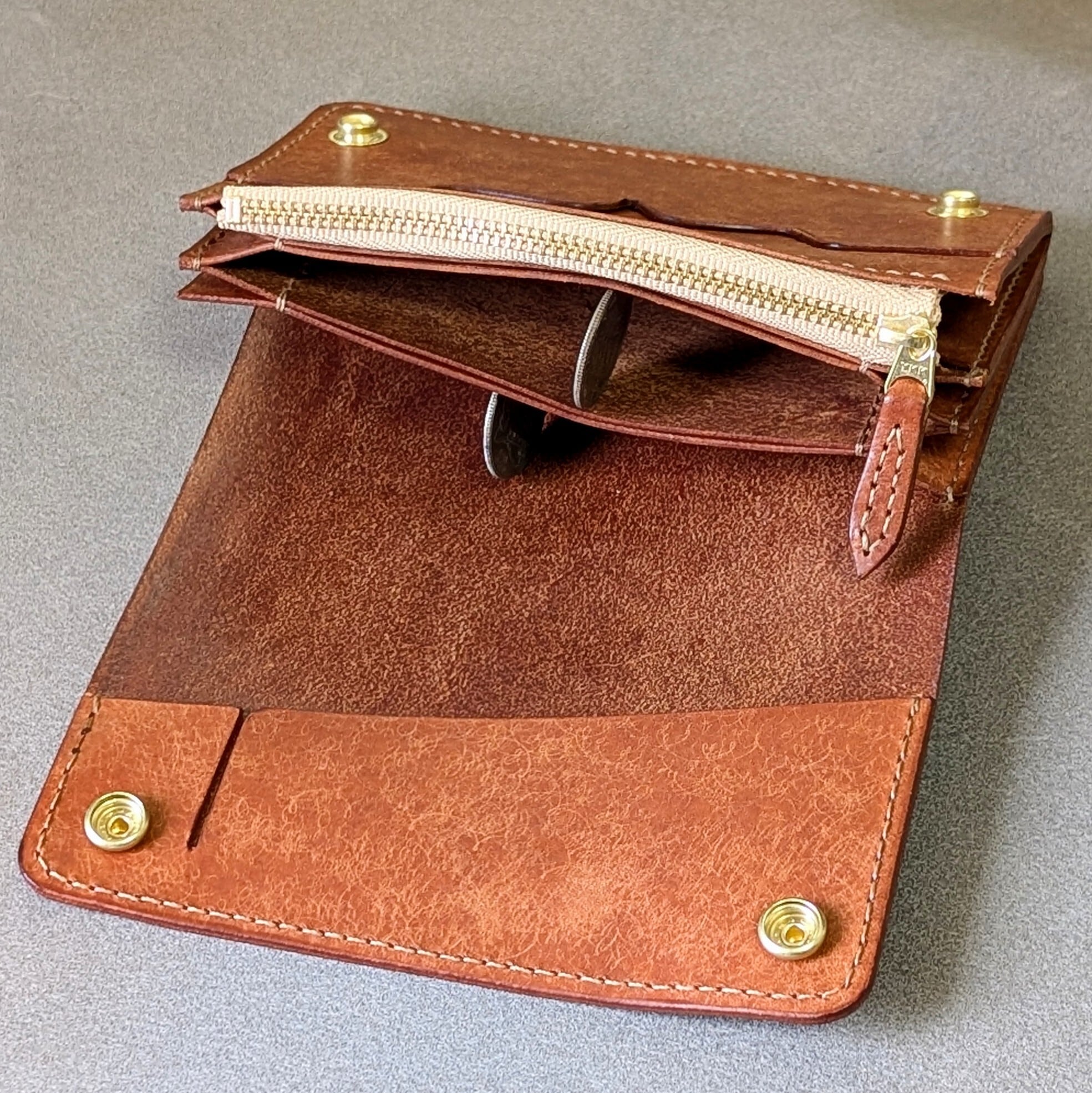 ミドルトラッカーウォレット ブラウン | LeatherWorksTegaki