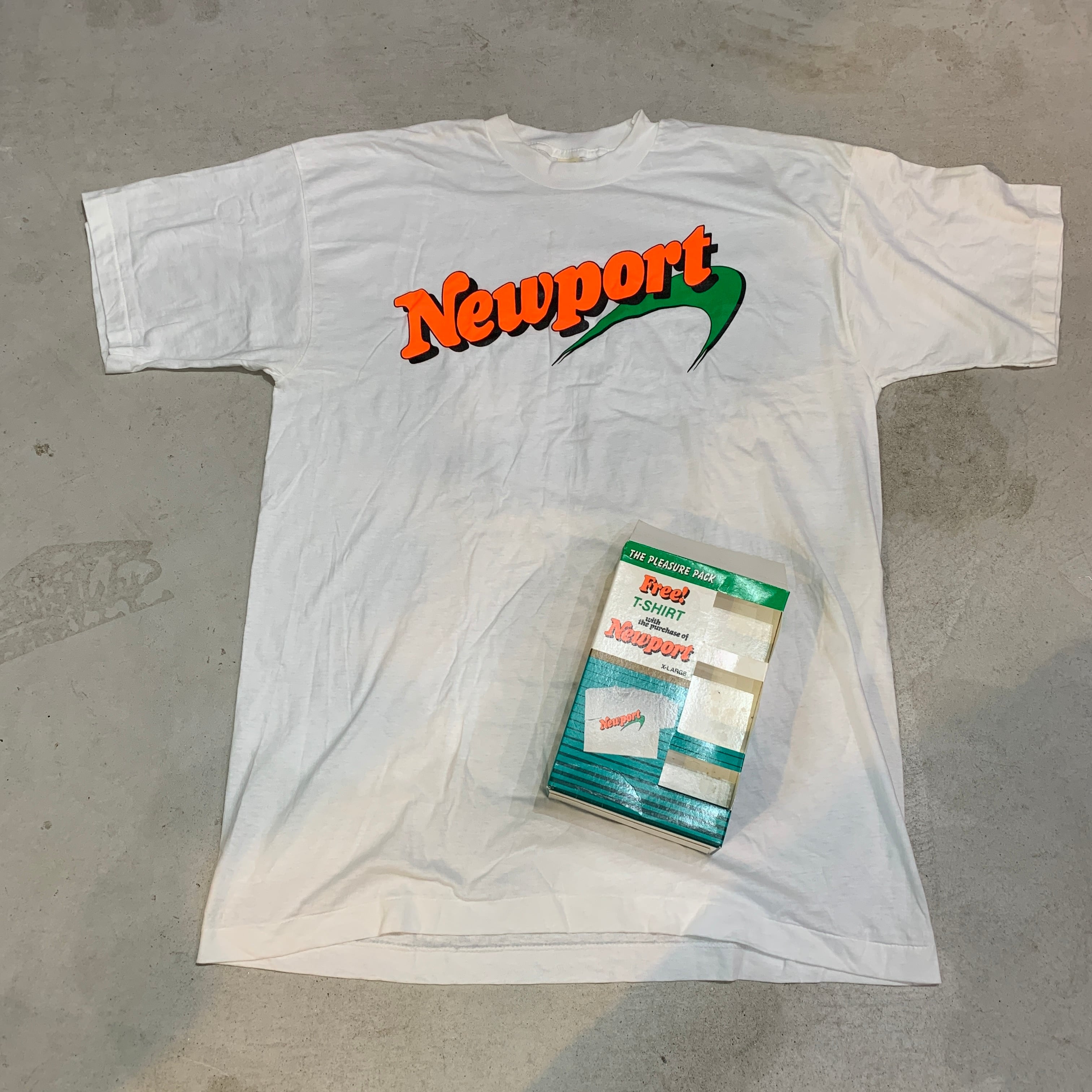 90sデッドストック箱付き NEWPORTニューポート タバコTシャツ XL