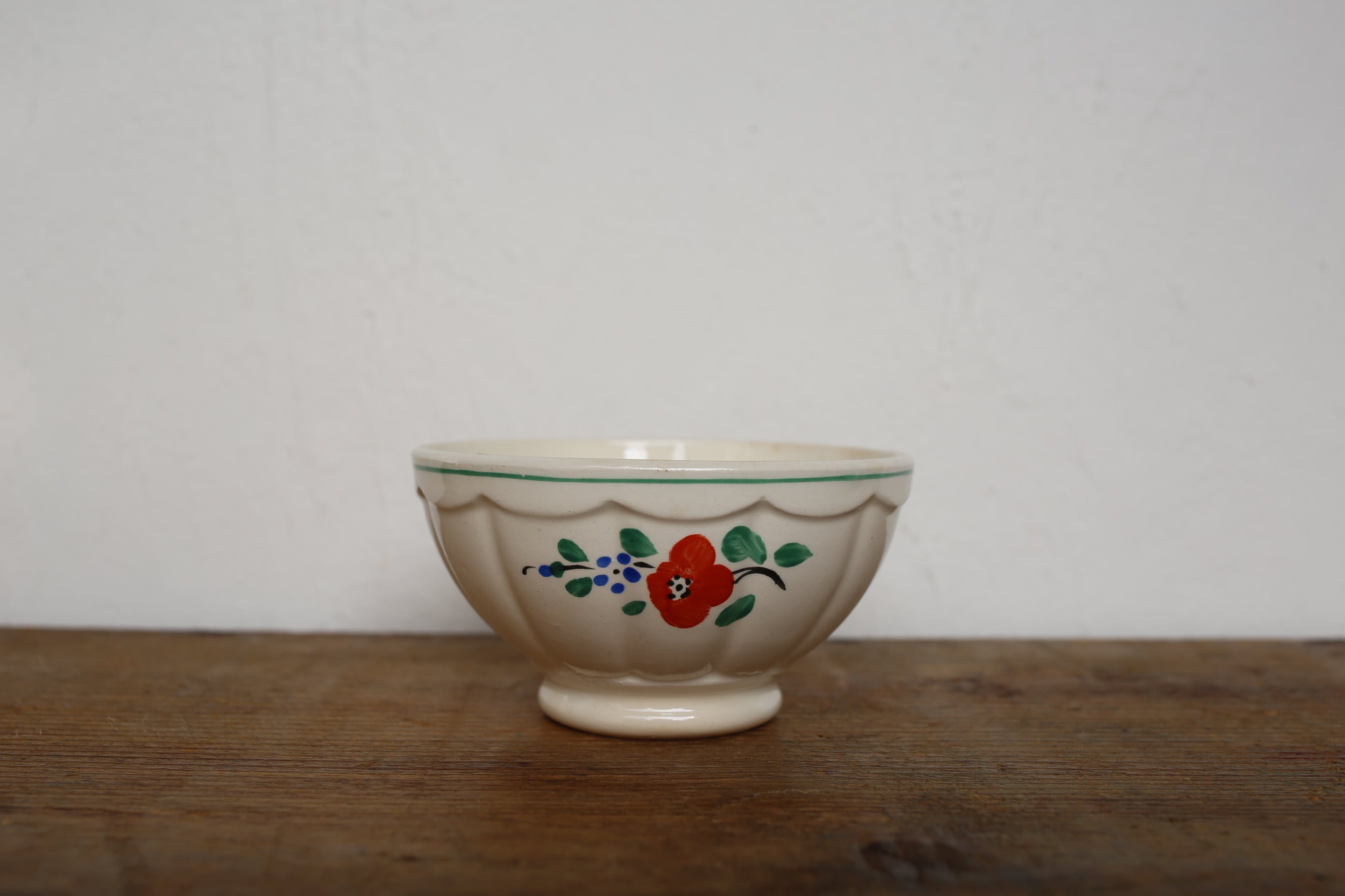 フランス アンティーク ヴィンテージ カフェオレボウル サルグミンヌ コクリコの花 スカラップデザイン N-02651