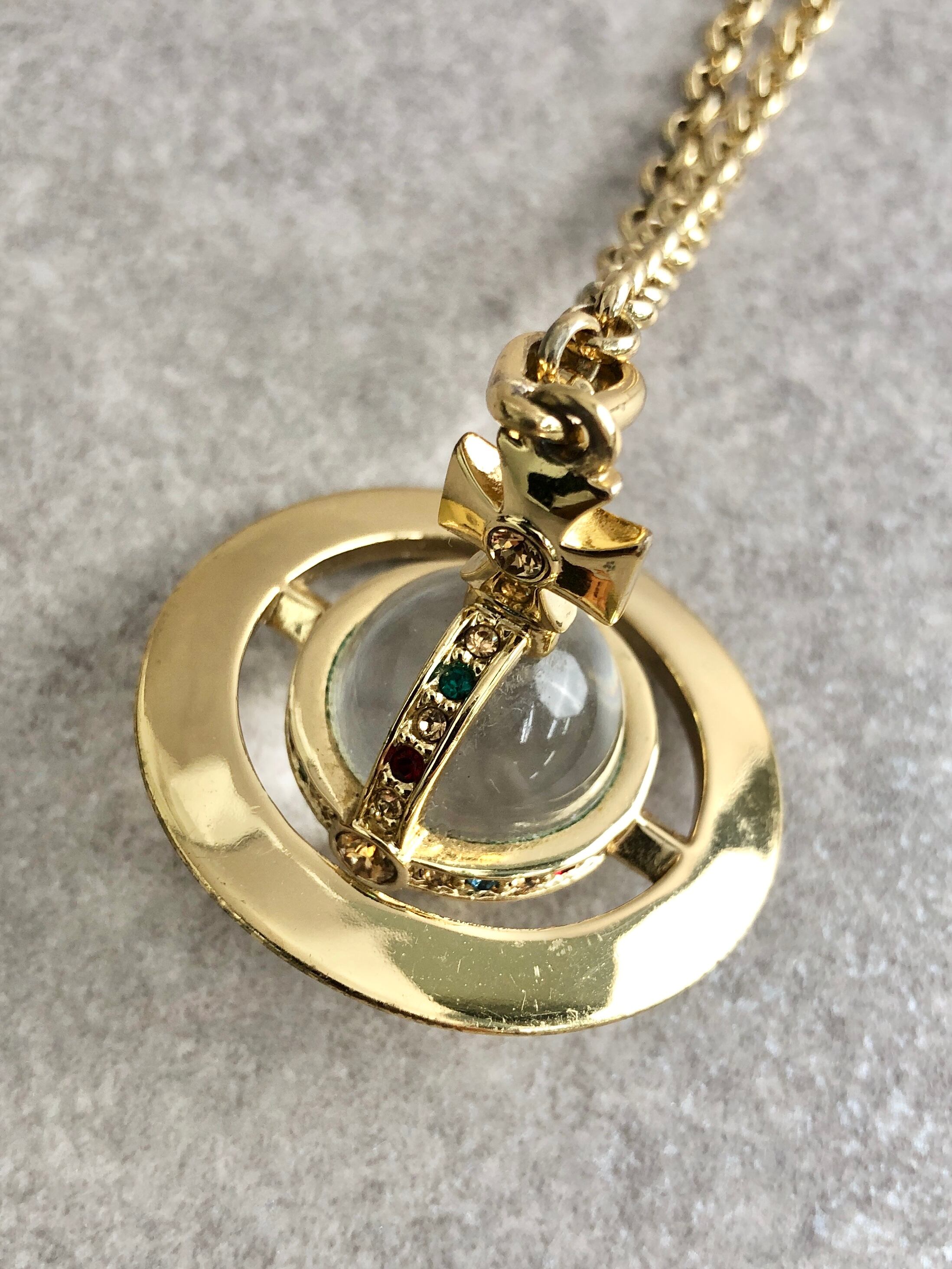 Vivienne Westwood ヴィヴィアンウエストウッド ネックレス オーブ