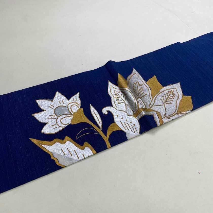 名古屋帯 仕立て上がり 正絹 打ち付ける 着用可能 リサイクル 青色  