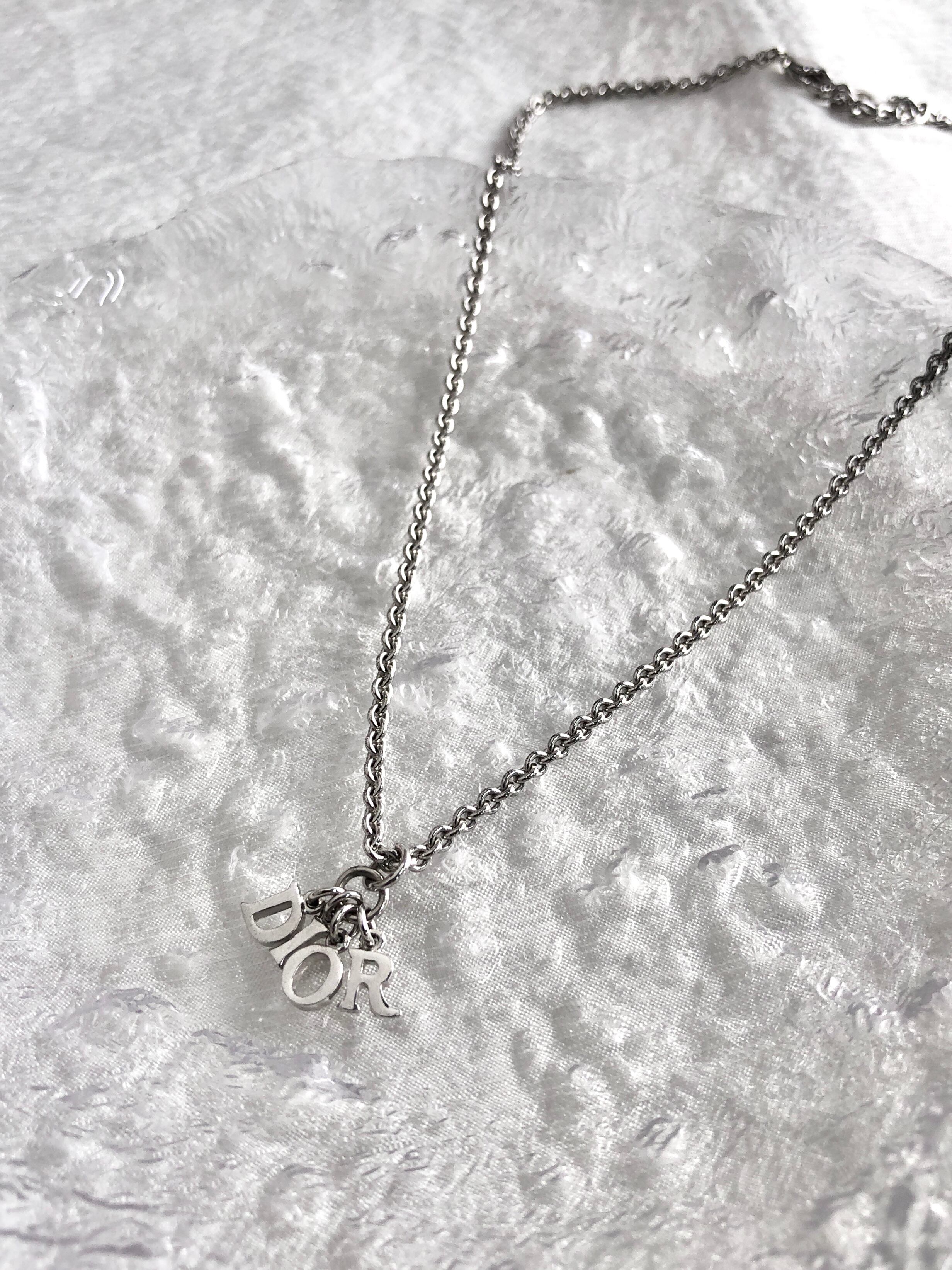 Christian Dior クリスチャン ディオール ネックレス シルバー ロゴ チャーム vintage ヴィンテージ オールド 6kt6mz