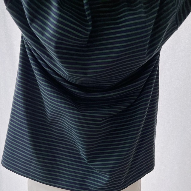 【ユニセックス】綿100％ オーバーサイズ ボーダーTシャツ｜ネイビー×グリーン｜画像6