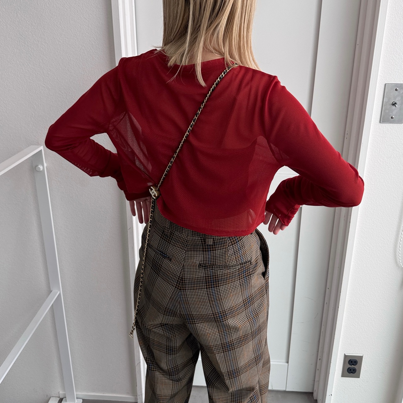 crew neck tulle sheer short tops/red