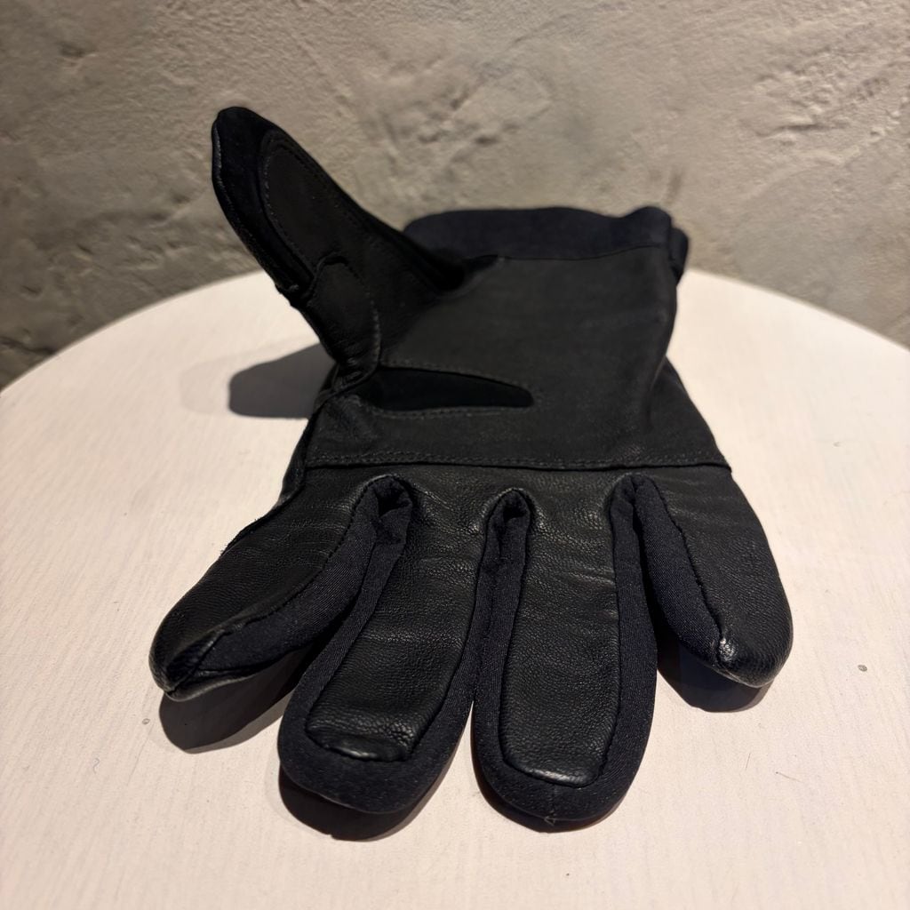STONE  ストーンアイランド ソフトシェルグローブ STONE ISLAND ストーンアイランド SOFT SHELL R GLOVES 手袋 711592174