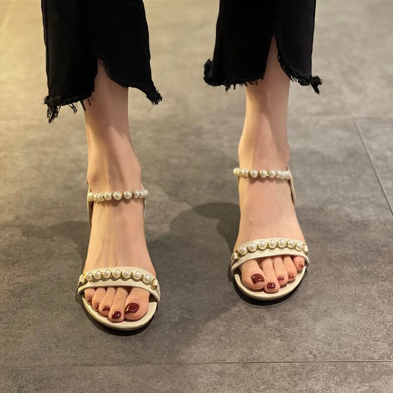 サンダルサマーレッドスタイルパールラインストーンバックルヒール ハイヒール 靴 シューズ 夏物 真珠 部族の婦人靴8858436125