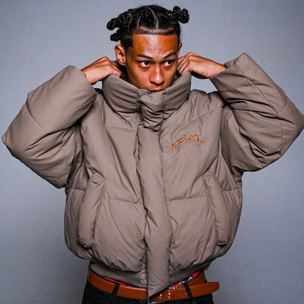 激レアyoru club ダウンジャケット 激レアyoru club ダウンジャケット 最安値 最終値下げ アウト