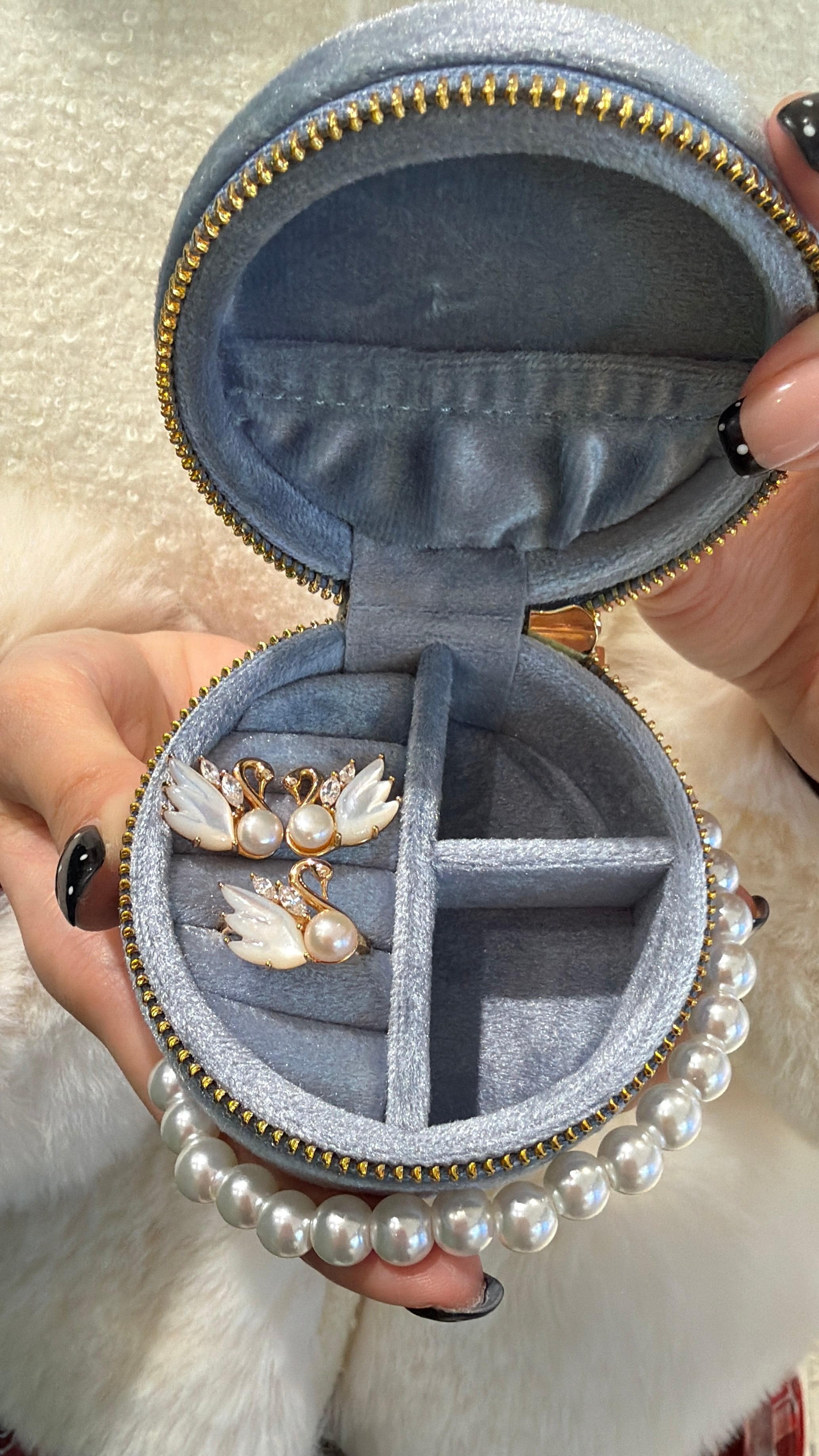 Dreamy Swan】Dreamy Swan Necklace/Necklace/永遠の愛/Pearl/Shell