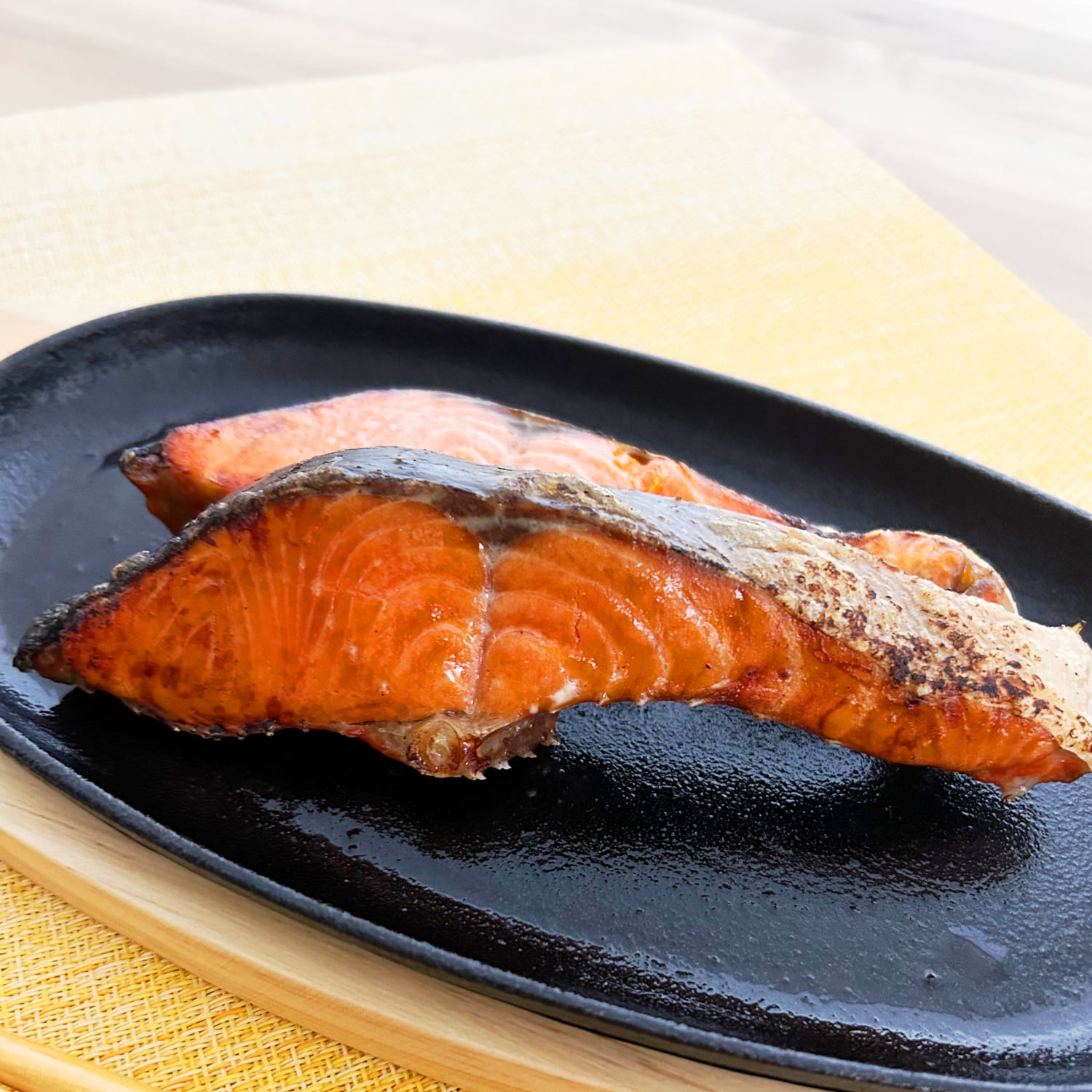 紅鮭ページ 紅鮭切身（甘口）1切 - 青森のお取り寄せは小山内商店