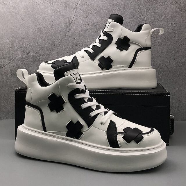 【予約販売】スニーカー ハイカット 厚底 クロス レザー 靴 白 黒 ブラック ホワイト スポーティー お洒落 カジュアル ストリート 24cm/24.5cm/25cm/25.5cm/26cm/26.5cm