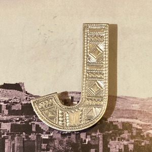 Tuareg silver brooch monogram J2 4cm
