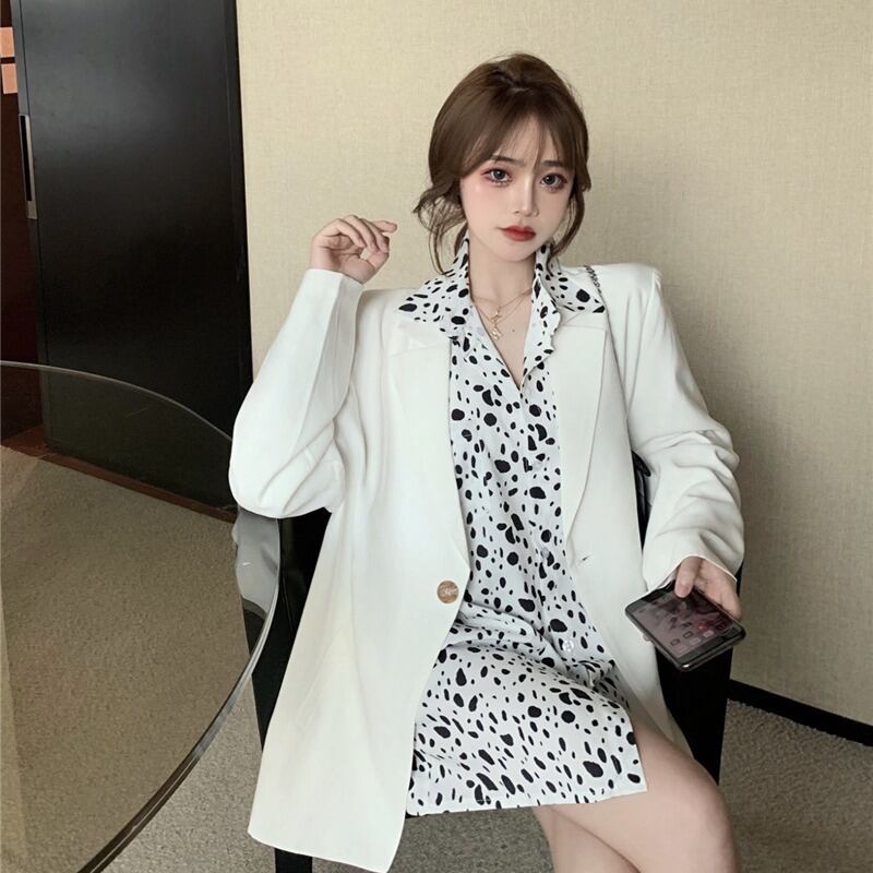 ルーズホワイトカジュアルスモールスーツ女性秋フライストリートスーツ薄片2020新ミドル丈ジャケットのバージョン ブラックストロベリース48907396643