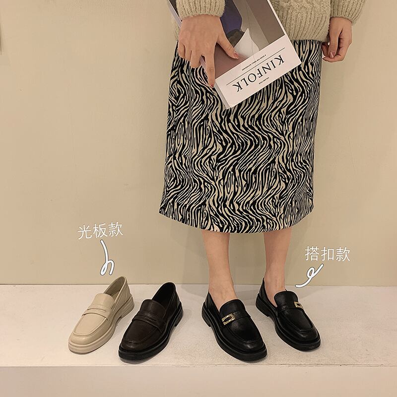 レザースプリングレッドカジュアルセット 靴 シューズ 春物 フェイクシューズ38350082768