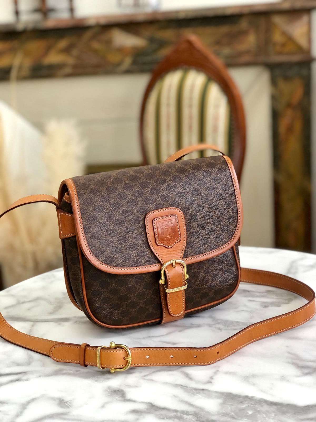 CELINE セリーヌ マカダム ブラゾン型押し フロントベルト クロス  