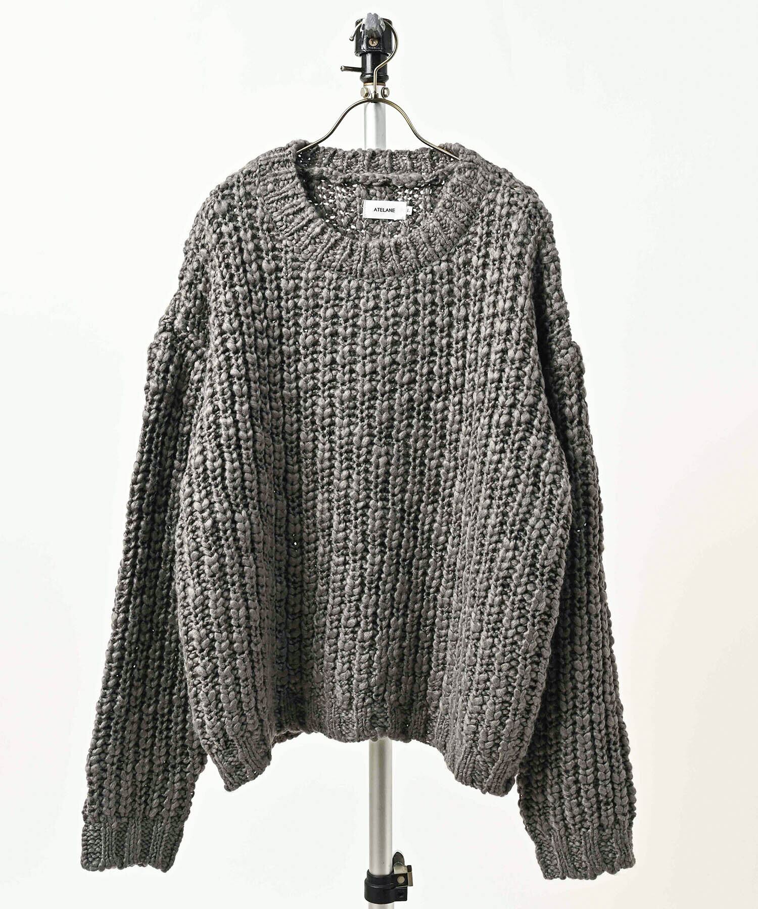 ATELANE Popcorn Yarn Crew Neck (CHA) 26A-21001