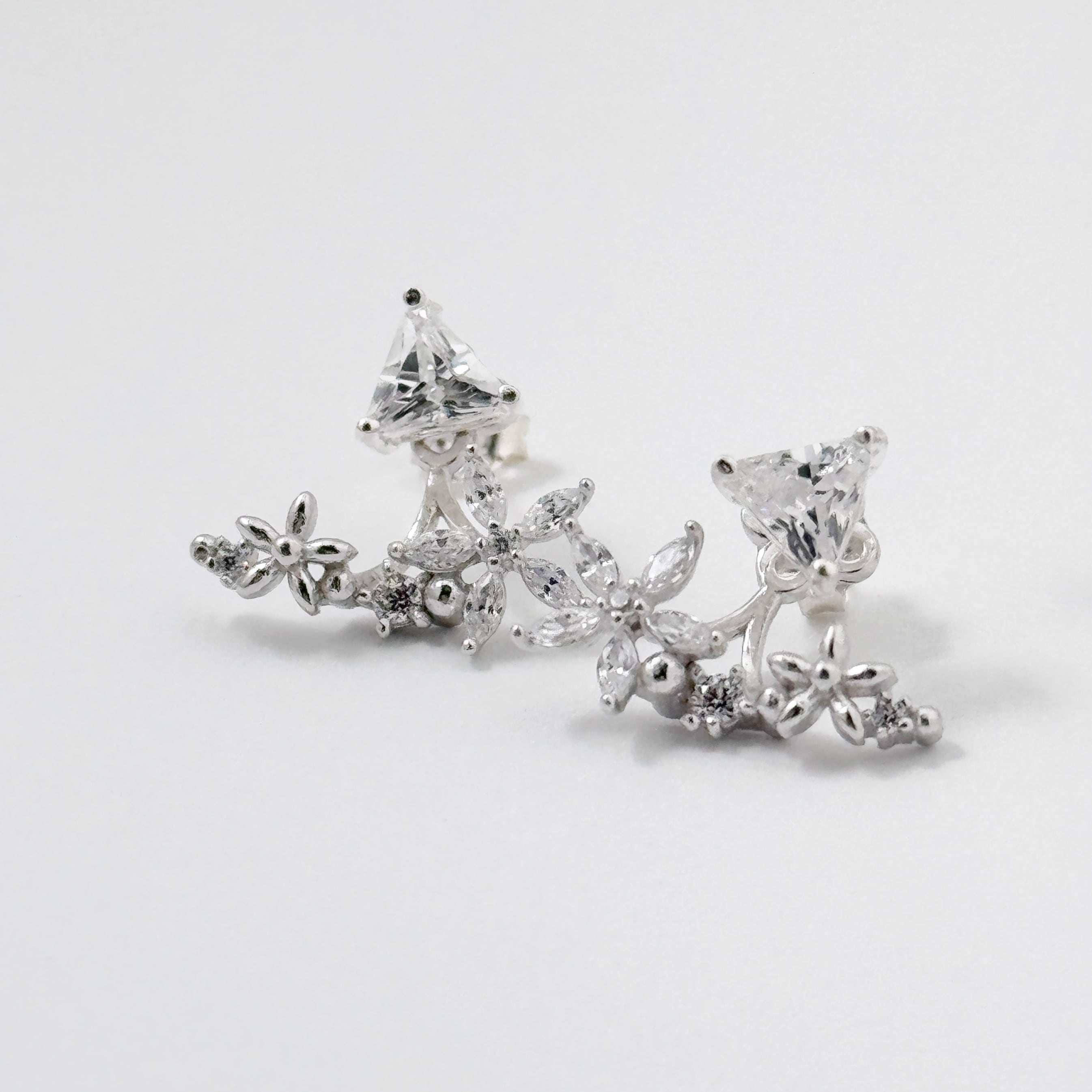 【残り少なめ】3way フラワー 着せ替えピアス