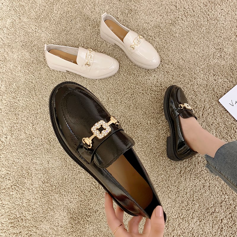 スプリングスタンダードスタイルレザーラインストーンシングルカジュアル 靴 シューズ レトロ 春物 部族の婦人靴0525631