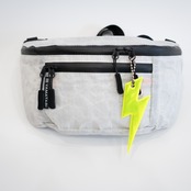 雷の光 リフレクターキーホルダー