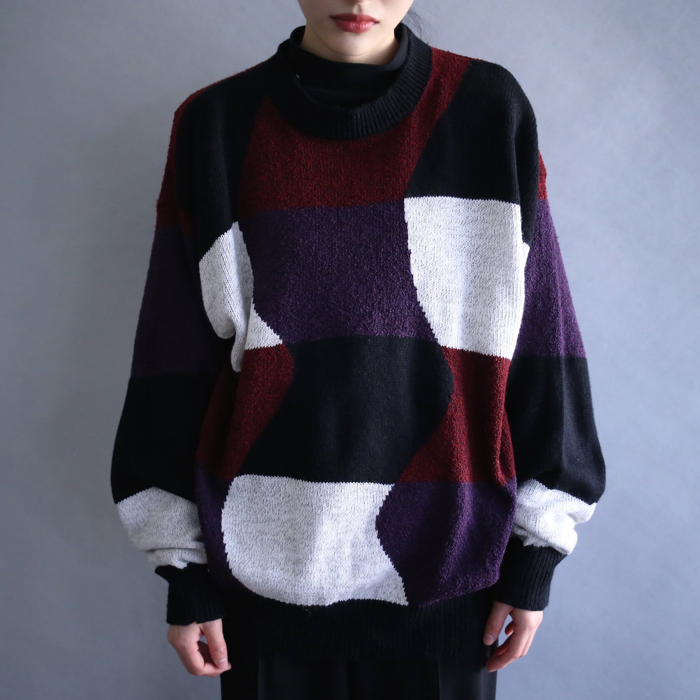 "歪み” square panel pattern loose silhouette knit sweater
