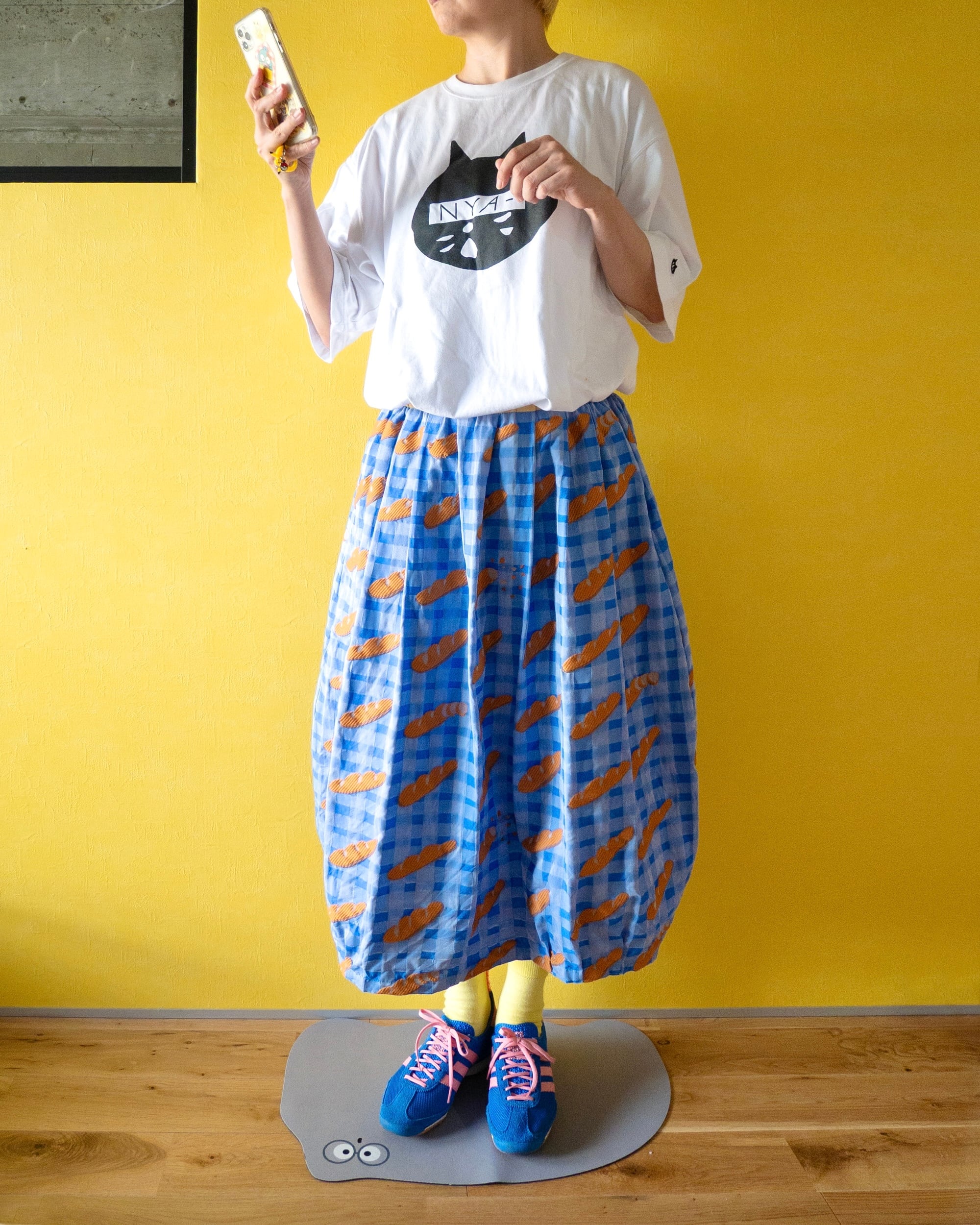 フランスパンのスカート&ブラウス