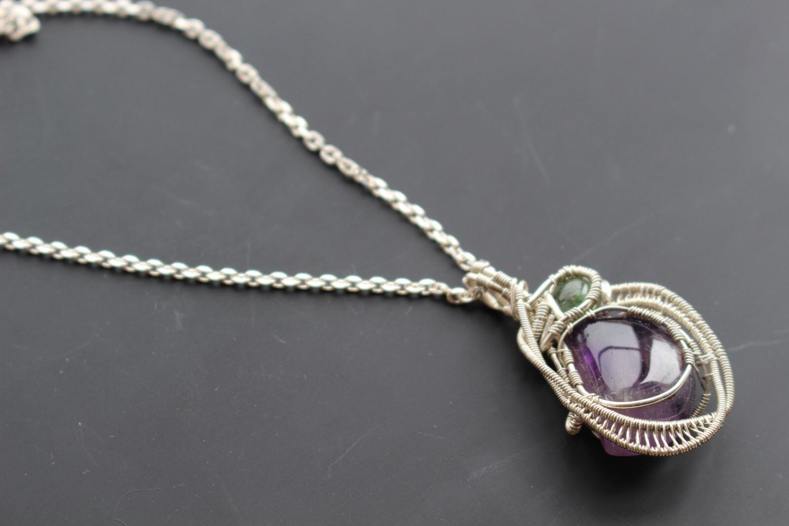 Amethyst & Emerald silver925 wirewrapping pendant
