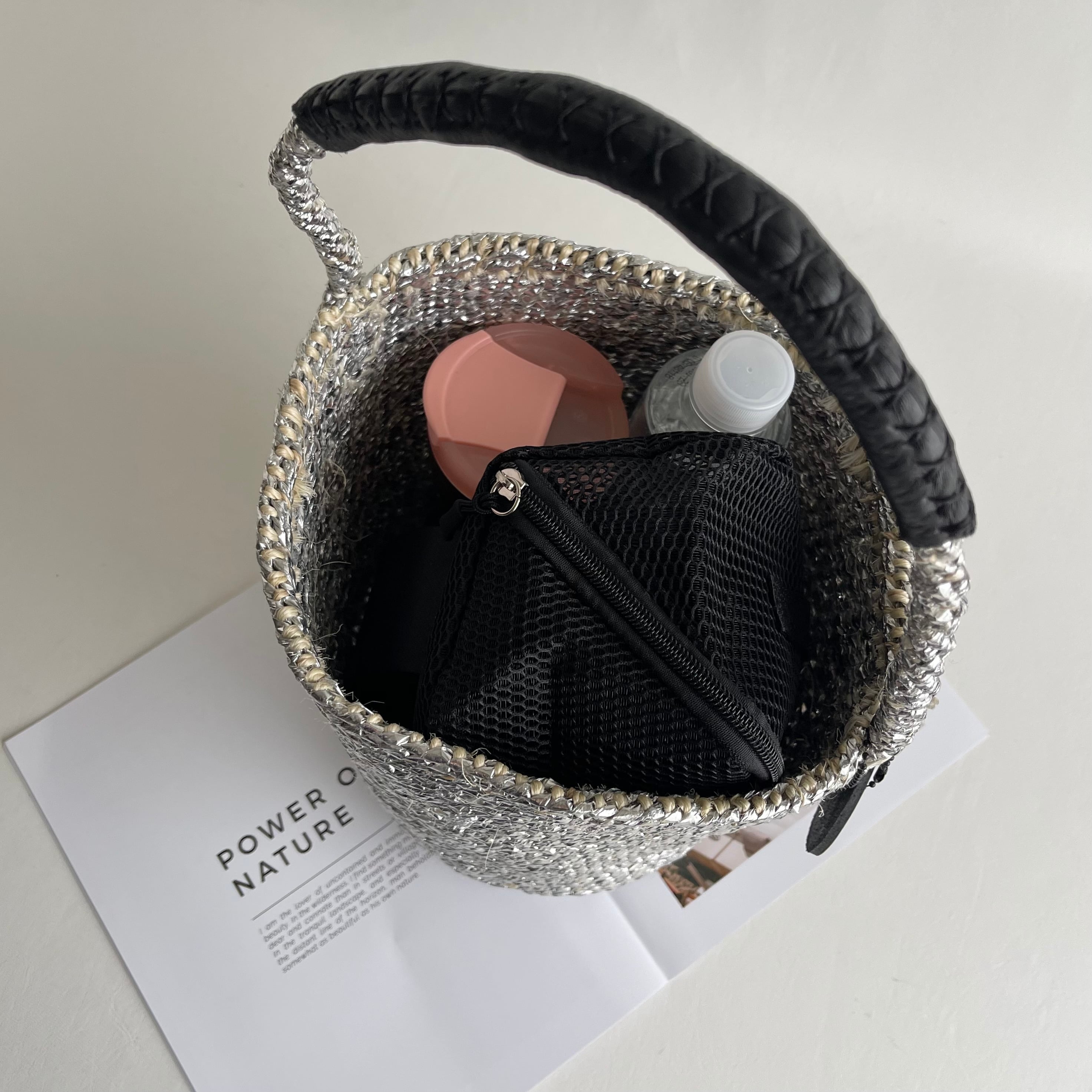 OVAL Shoulder Kago-Bag / WIDE SIZE / ポーチ付 | meong blue