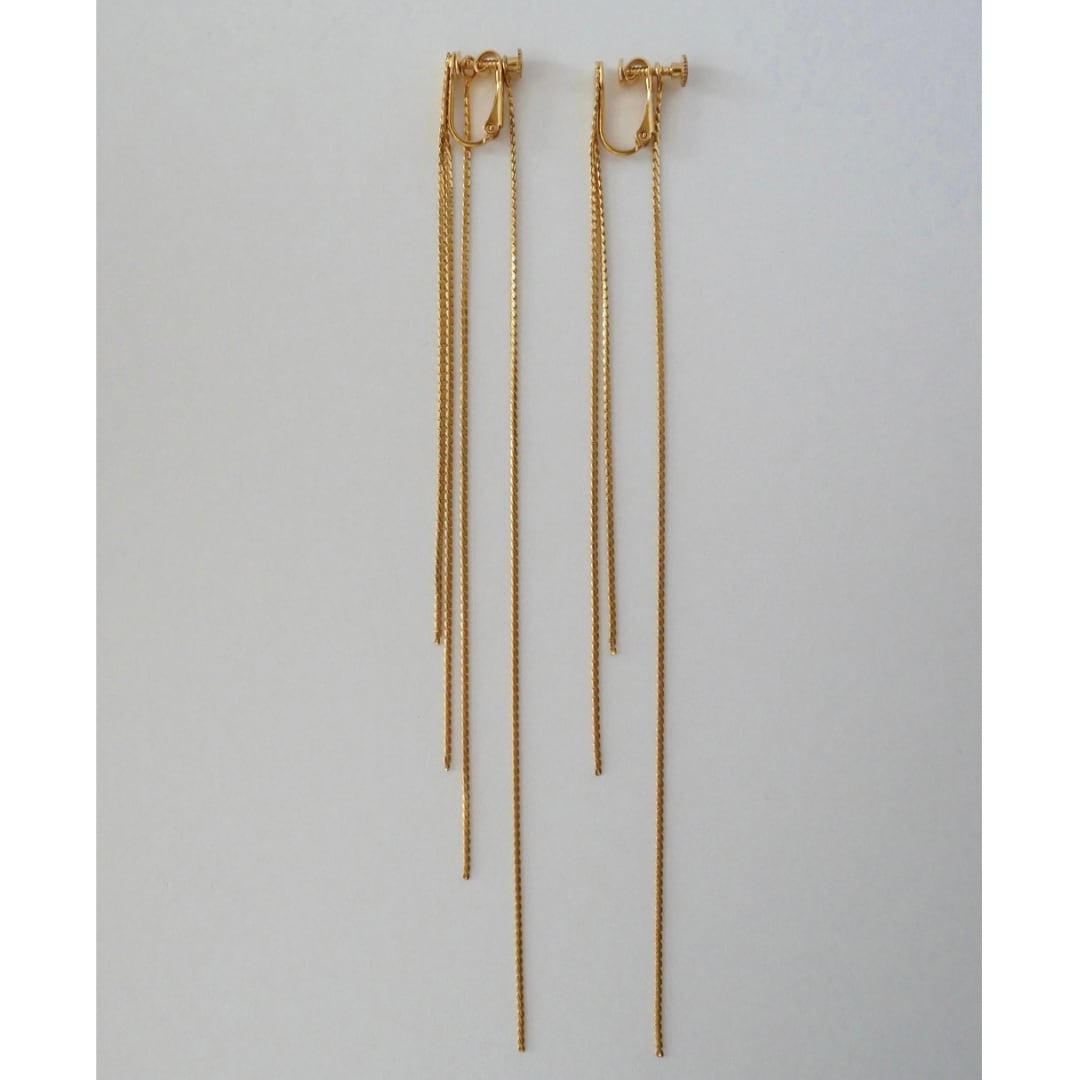 Swing Longchain Earing(ゼクシィ掲載)