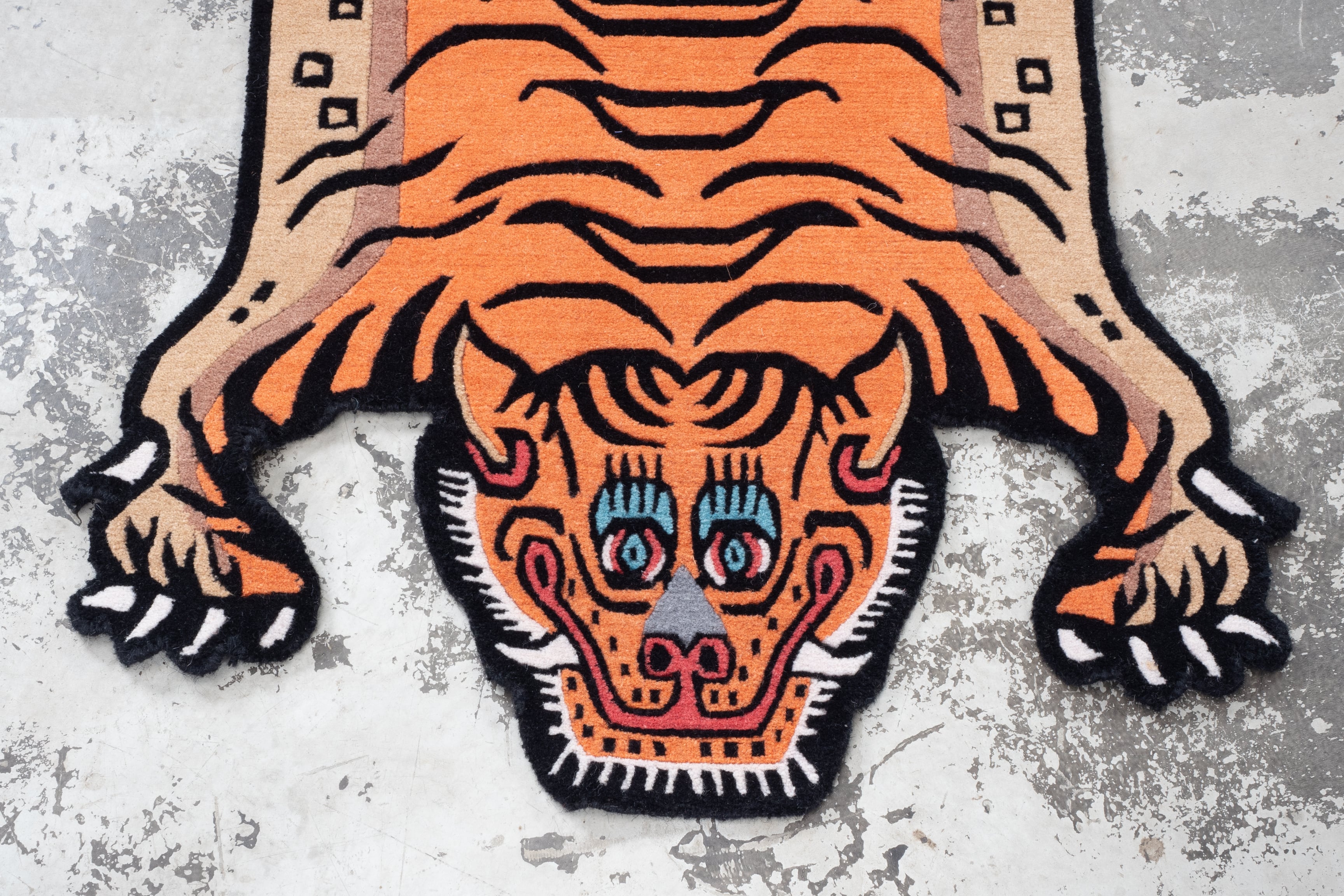 Tibetan Tiger Rug 《Sサイズ•ウール・オリジナル3・トラディショナル