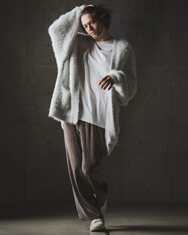 【GLIMCLAP】ベロアファブリック ワイドストレートパンツ　(19-016-gla-cf)