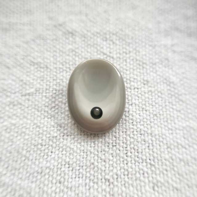 オーバル グレー 1粒シルバー 17mm