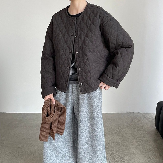Diamond pattern round neck quilted jacket(SN202)