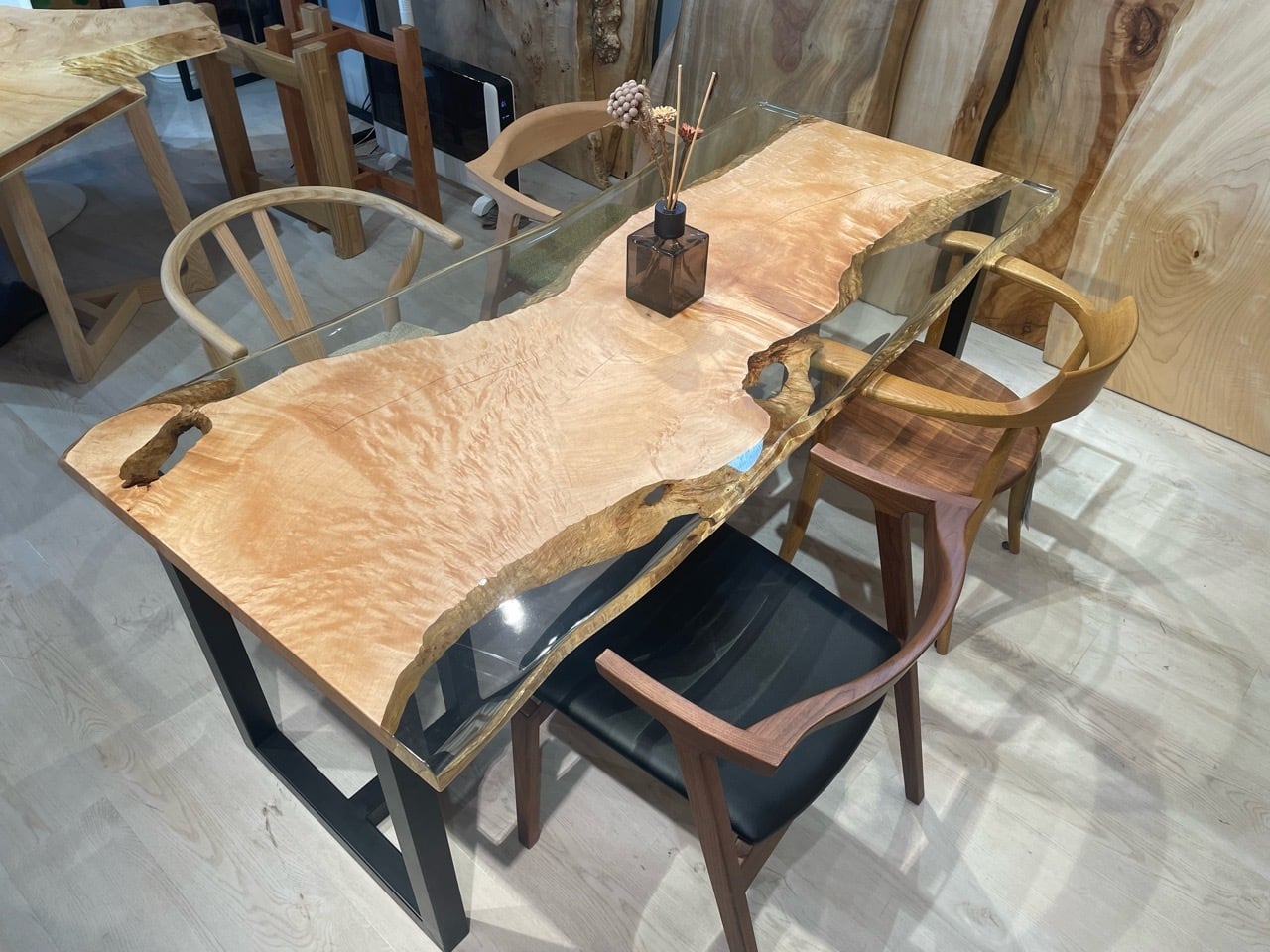 メープルの木　レジンテーブル　テーブル　アイアンテーブル 楽天市場】無料開梱設置付き レジンテーブル 樹脂テーブル 日本