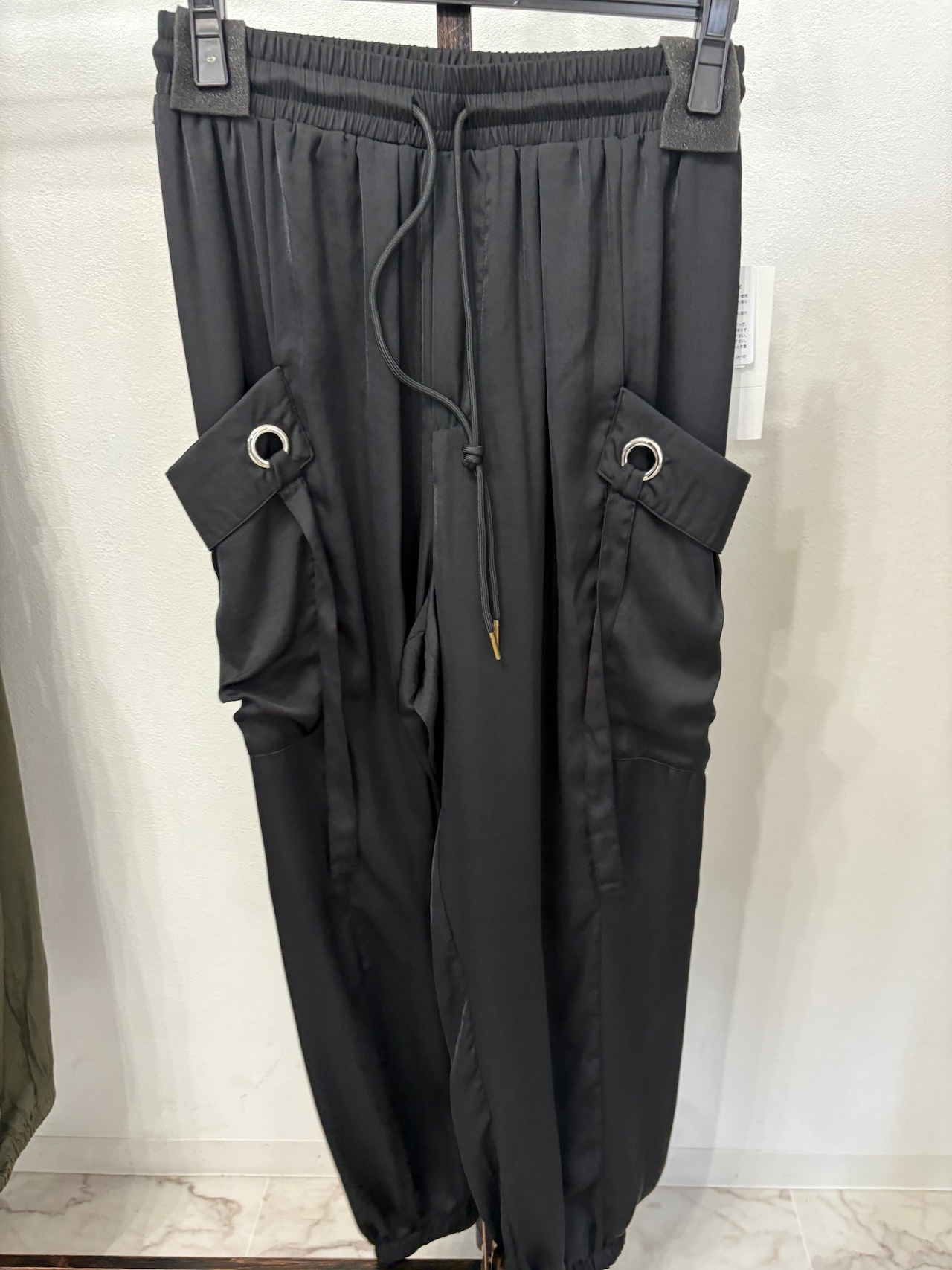 サテンカーゴパンツ GALENA 50050-1109