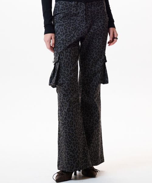 ☆IVE ウォニョン 着用！！【LUVISTRUE】IM CARGO BOOTSCUT PANTS