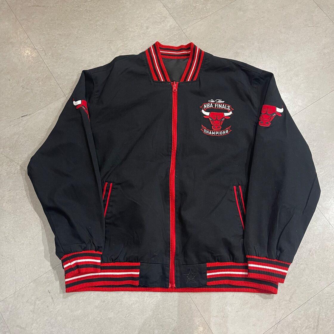 size:2XL【 NBA CHICAGO BULLS 】シカゴブルズ JHデザイン スタジアム 
