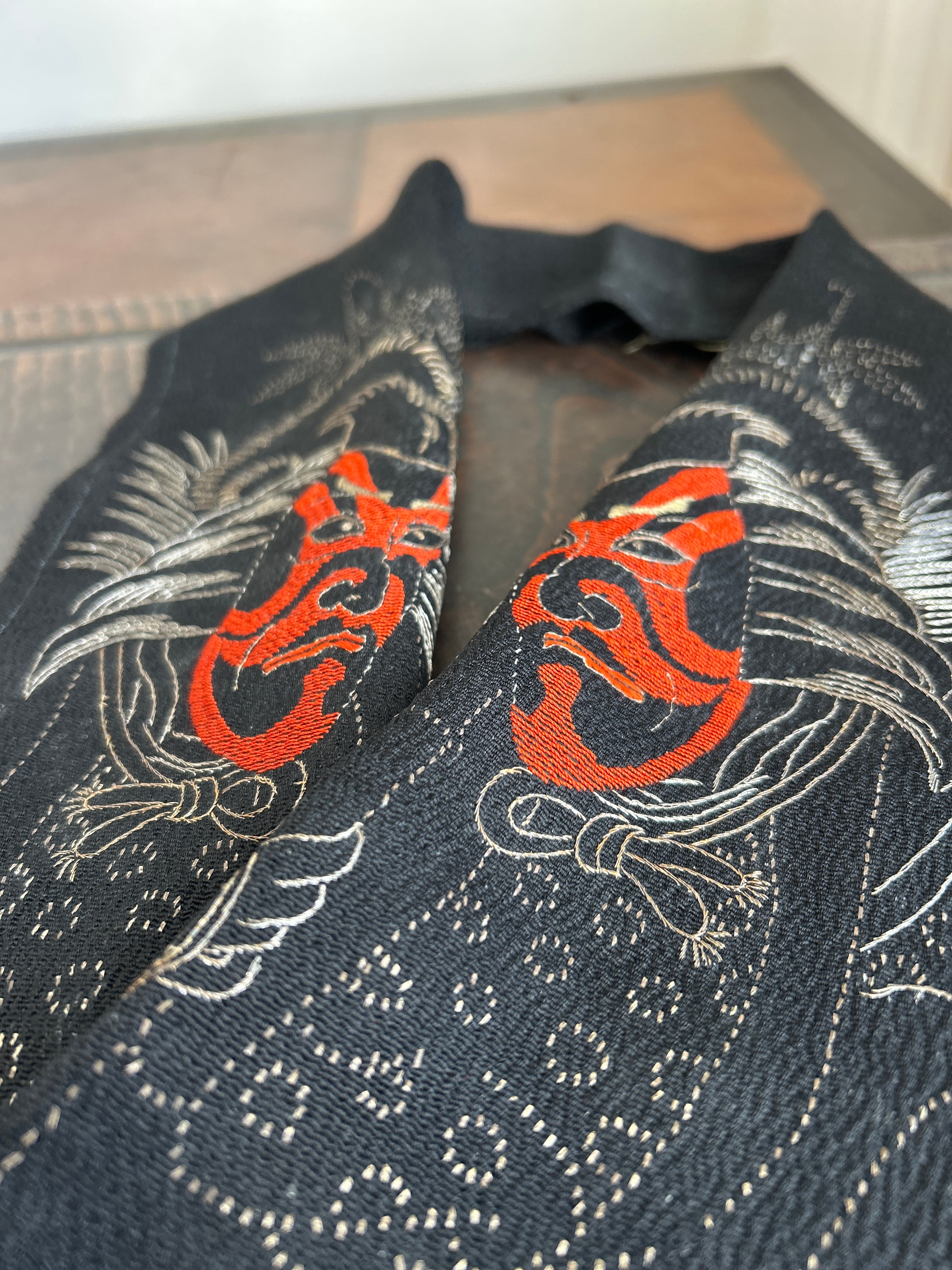 アンティーク刺繍半襟　暫